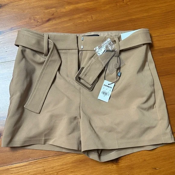 Express High Waist Tan Women's Shorts with Belt - Picture 1 of 3